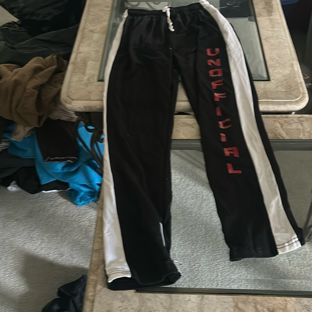 L track pants